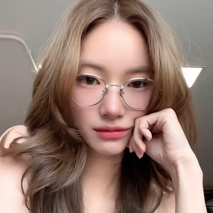 Jingjing Yu thumbnail