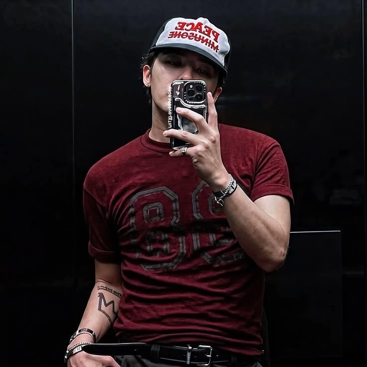Kwon Jiyong thumbnail