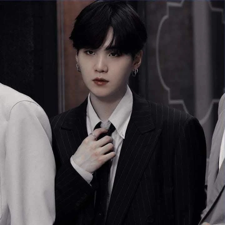 Min Yoongi thumbnail