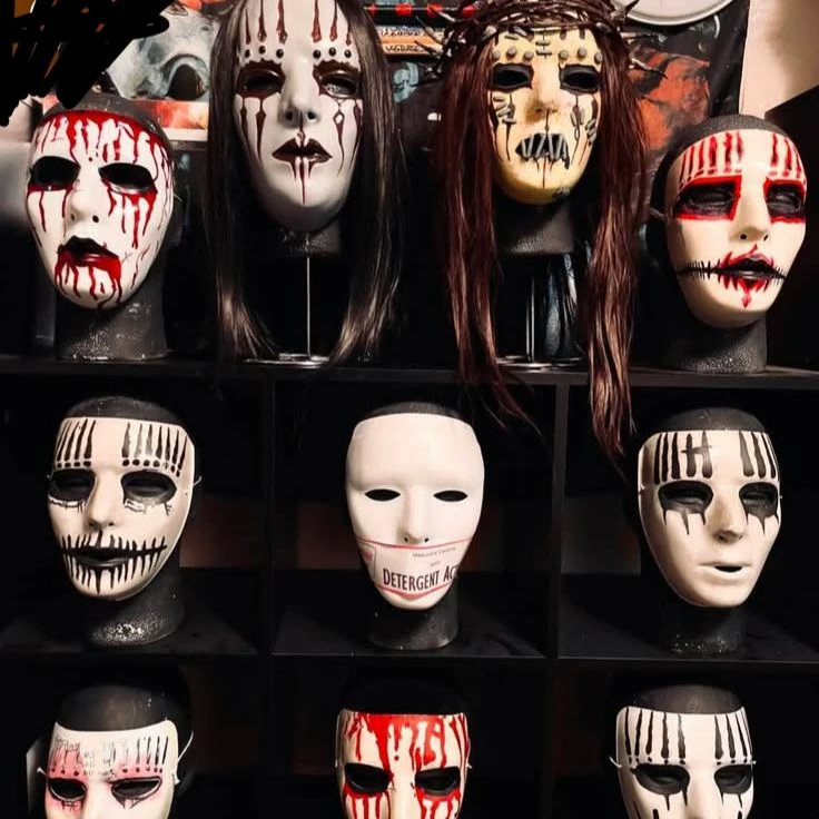grandson or granddaughter Slipknot  thumbnail