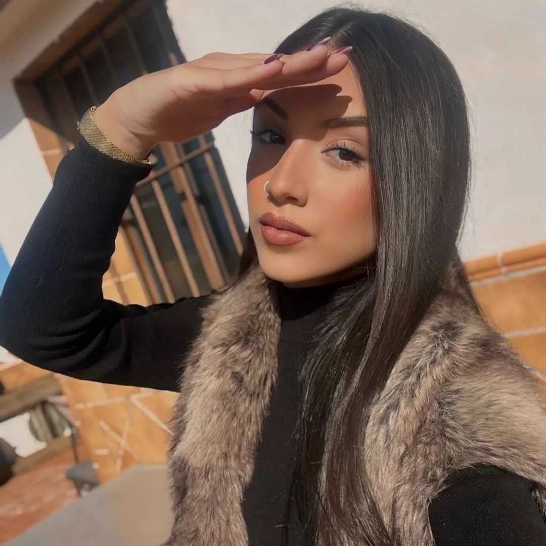 Lucía thumbnail
