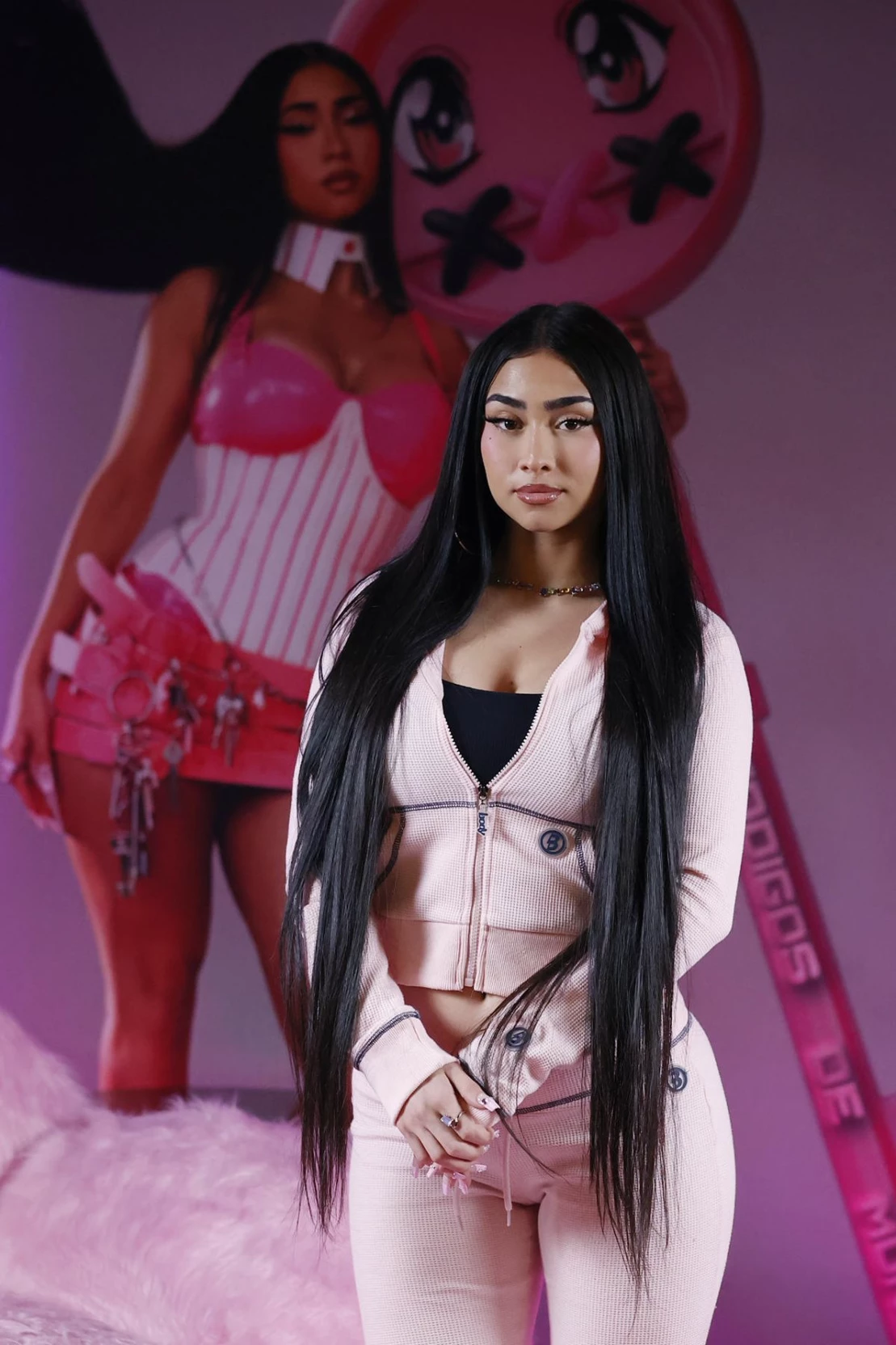 Paloma mami thumbnail