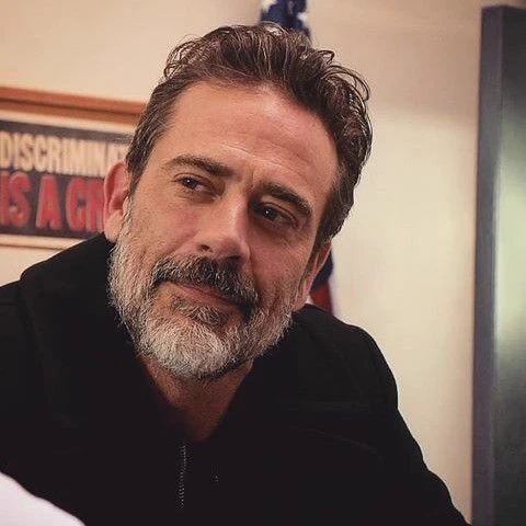 Jeffrey Dean Morgan thumbnail