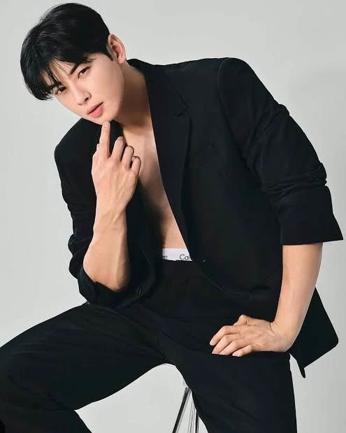cha eun woo thumbnail