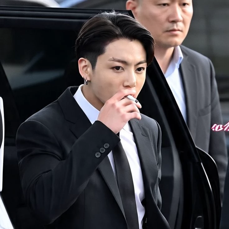 Jeon Jungkook thumbnail