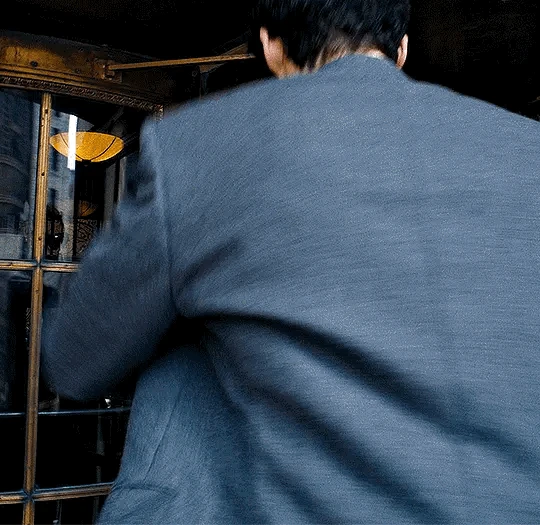 04 Clark Kent thumbnail