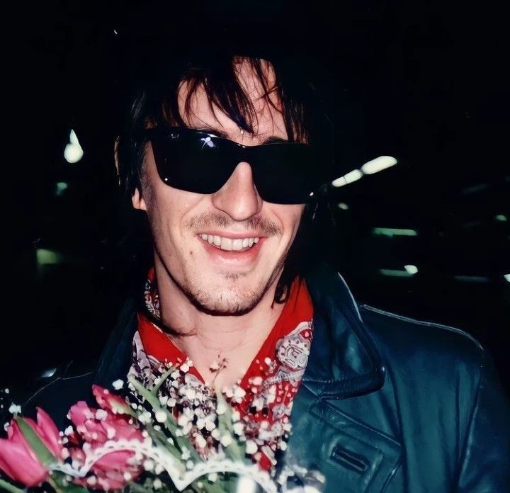 Izzy Stradlin thumbnail