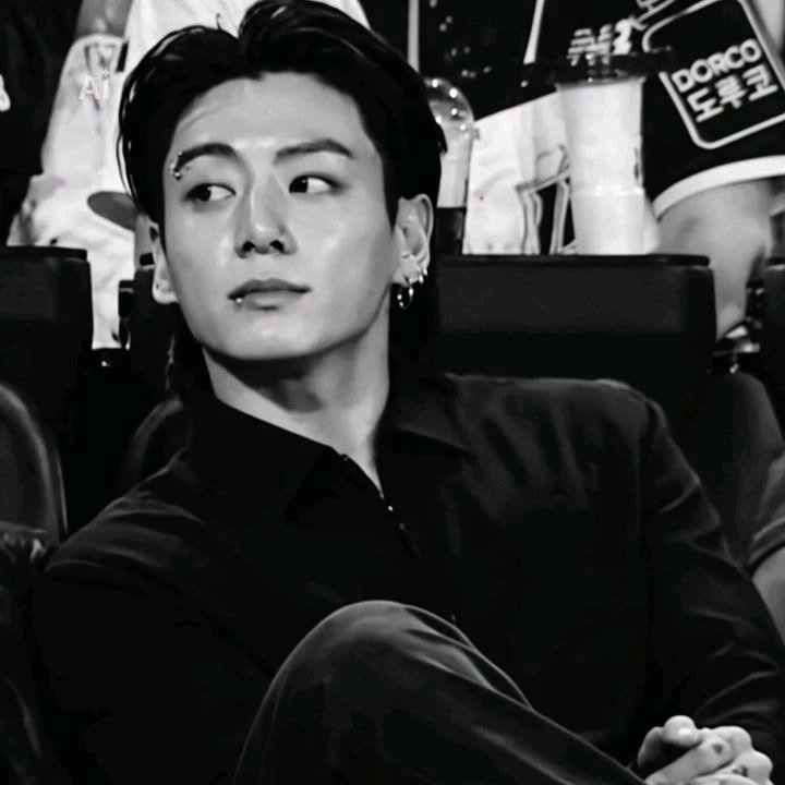 Jeon Jungkook thumbnail