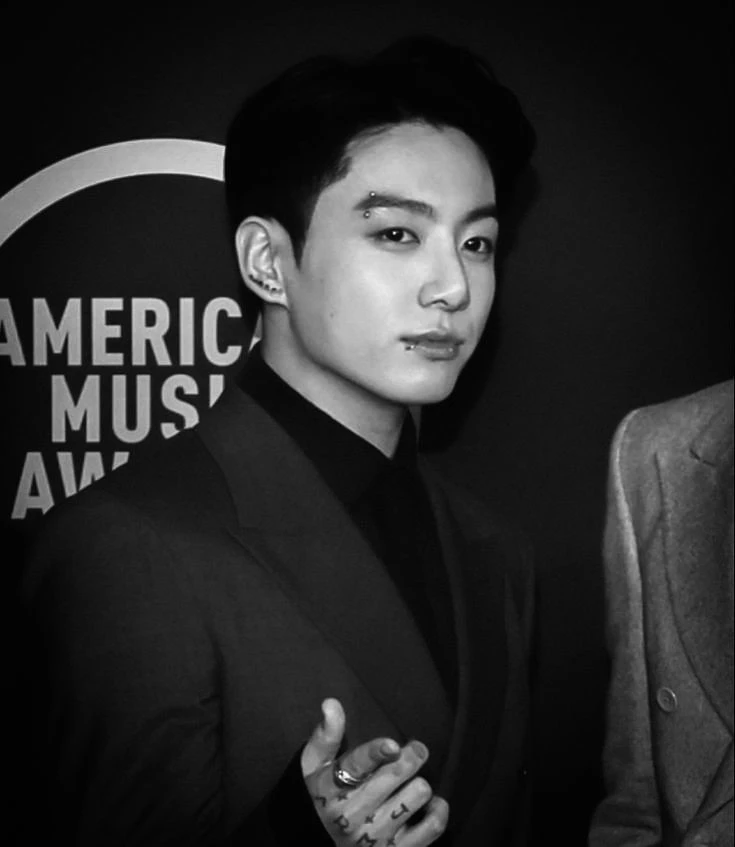 Jeon Jungkook thumbnail