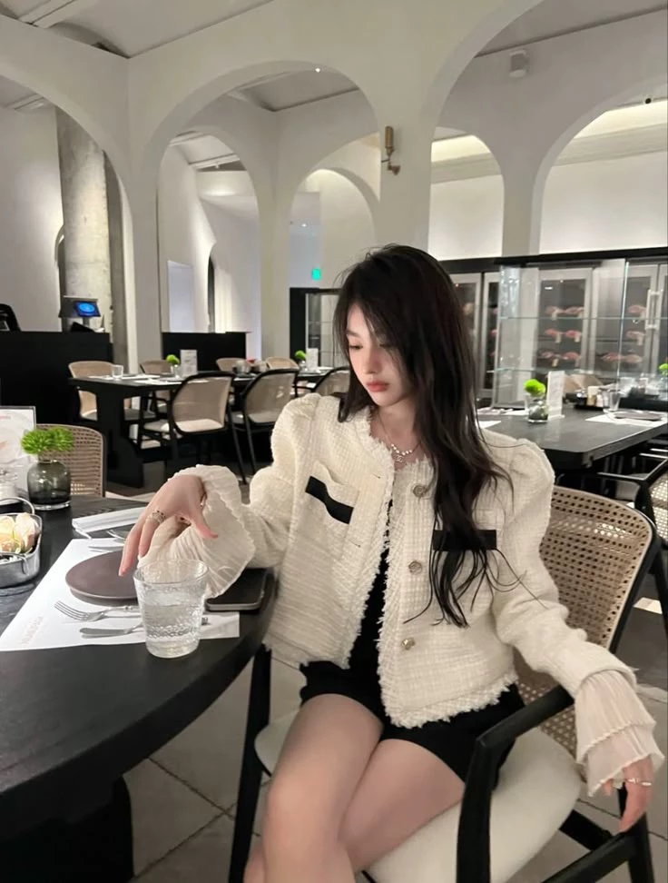Daniela thumbnail