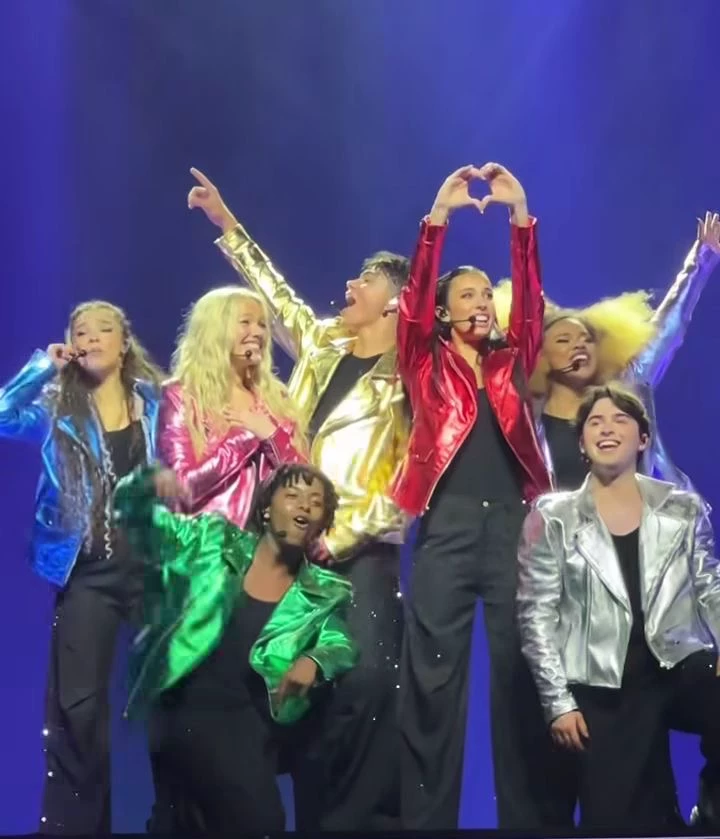 Dz worlds collide tour thumbnail