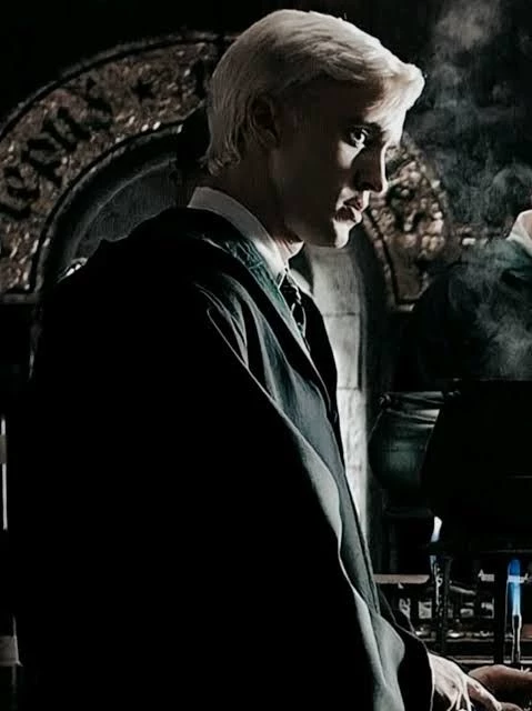 Draco Malfoy thumbnail