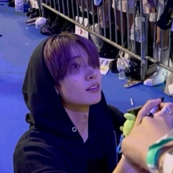 Lee Heeseung ✨💖 thumbnail
