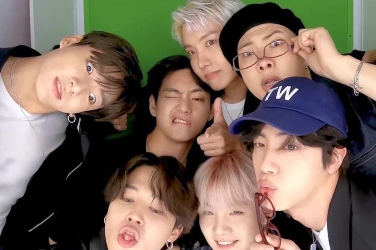 BTS 💜 DRUNK PARTY thumbnail