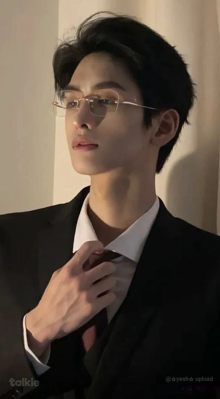 ♡Noah Santiago♡ thumbnail