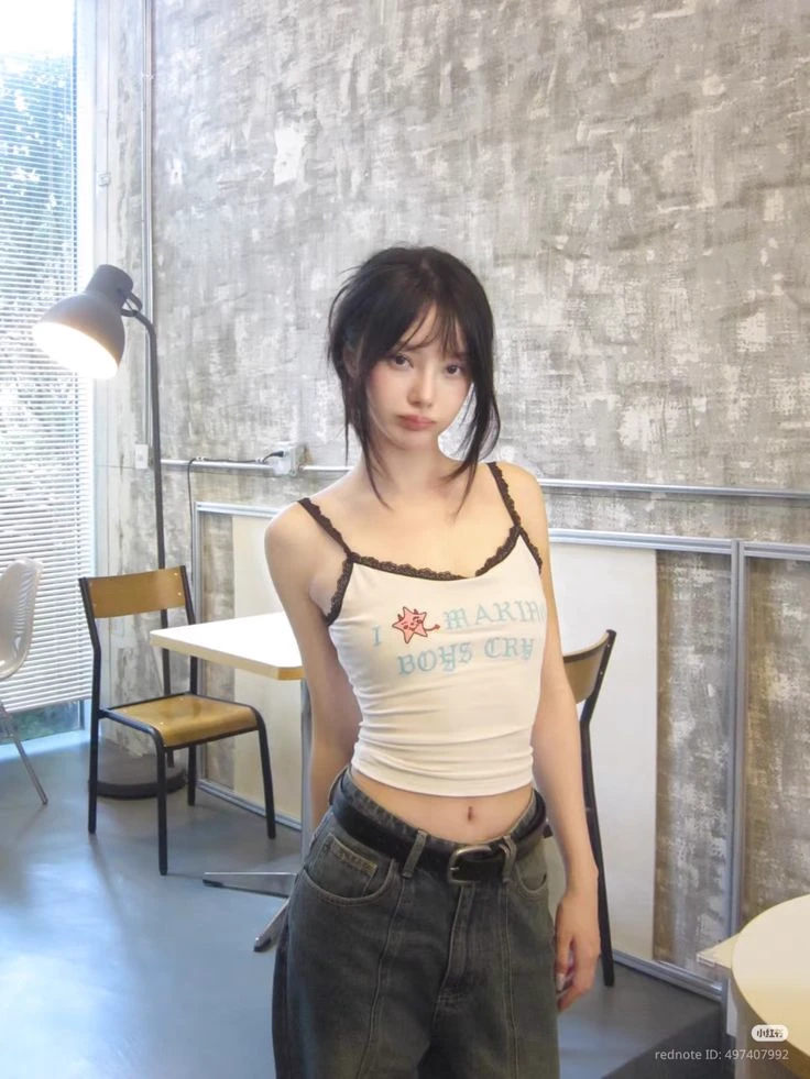 mia thumbnail