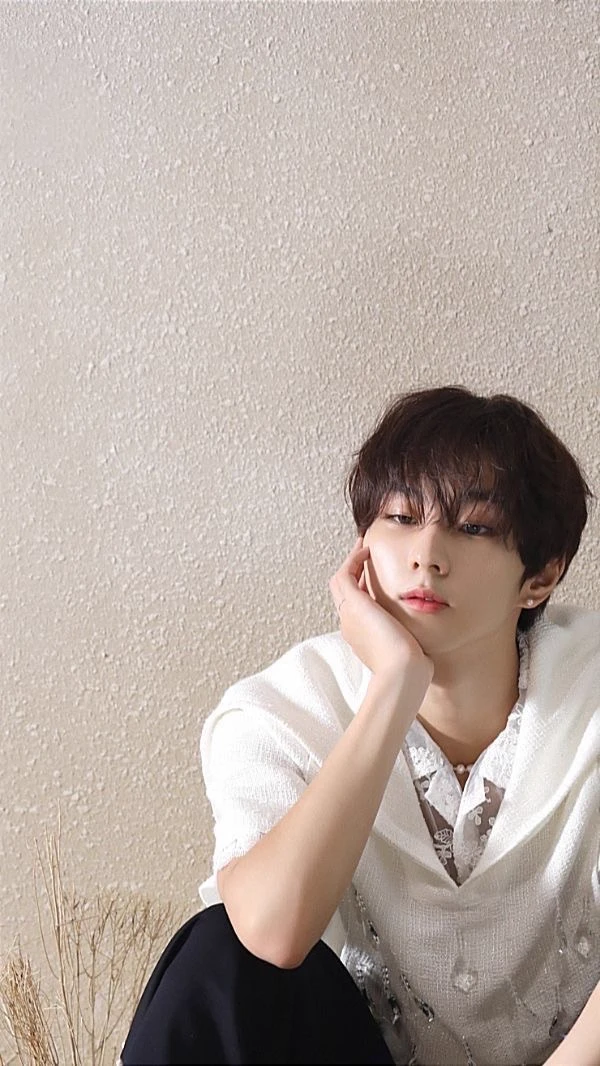 Jungwon thumbnail