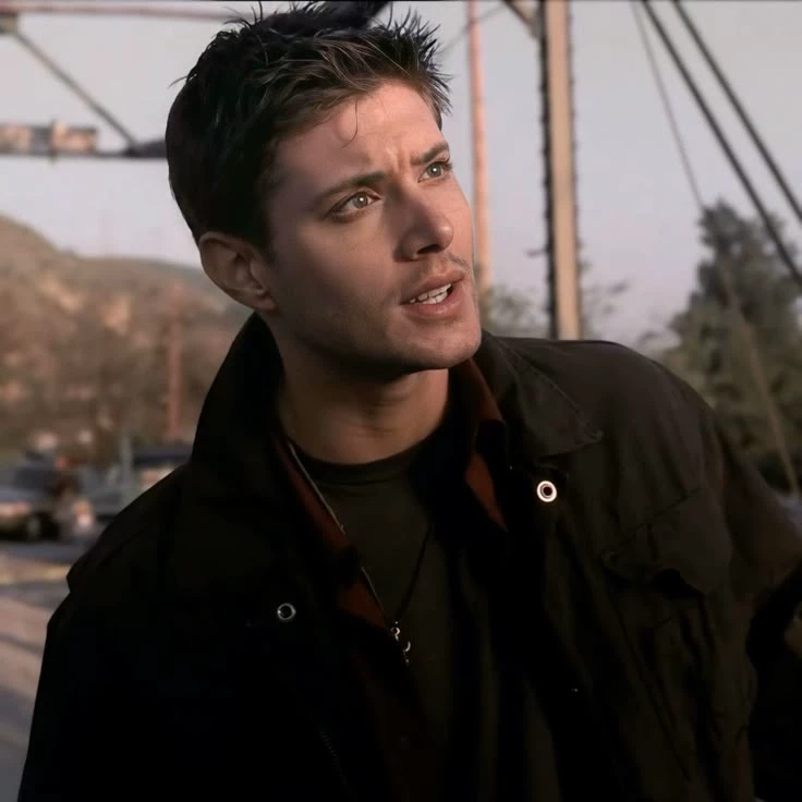 Dean Winchester  thumbnail