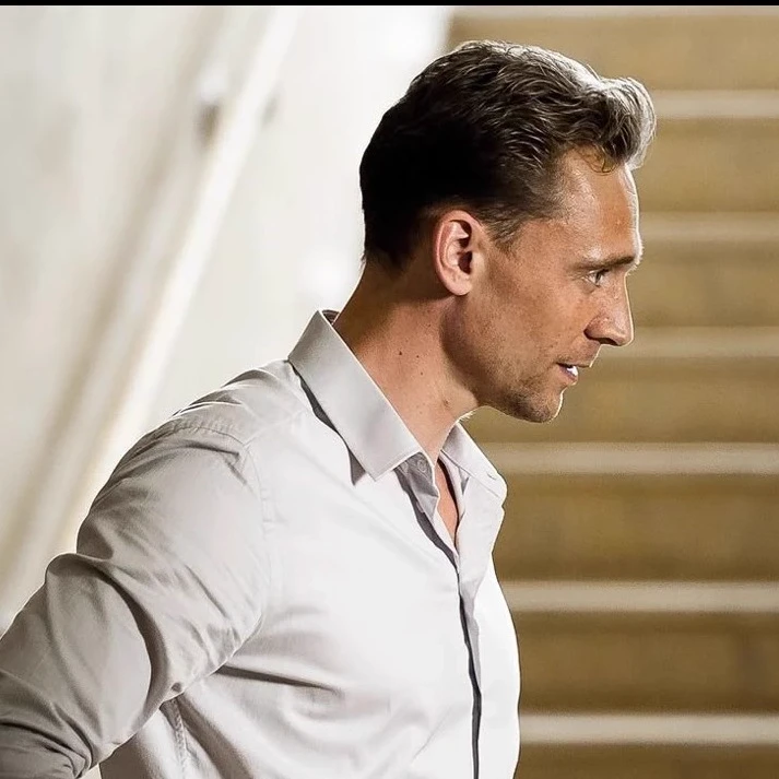 Tom Hiddleston thumbnail