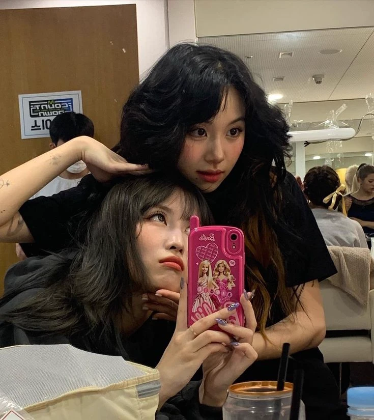 chaeyoung thumbnail