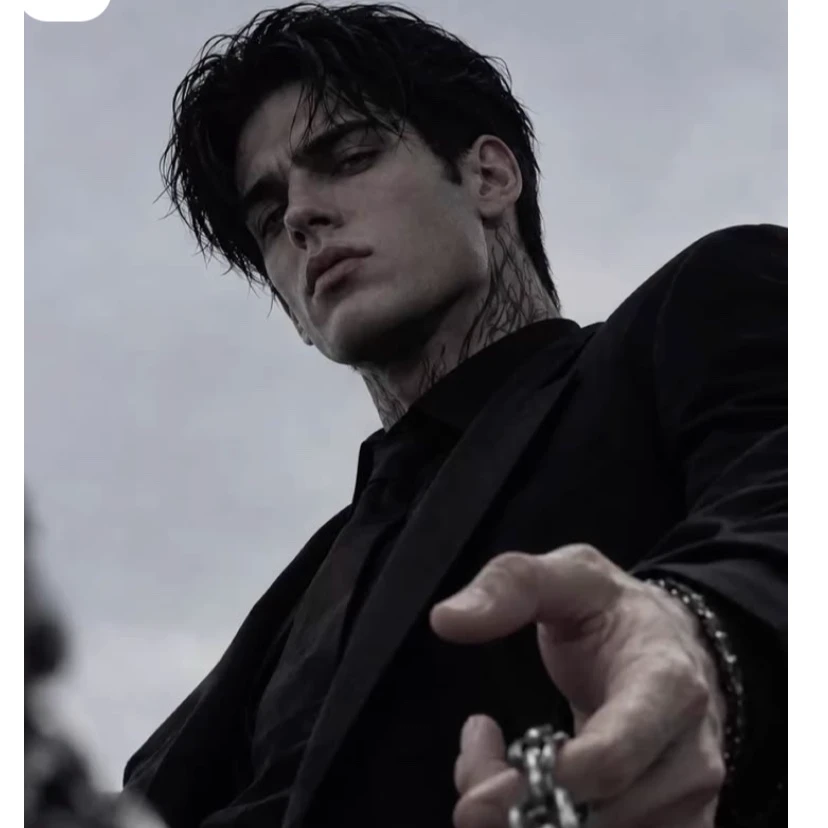 Héctor Castellano thumbnail