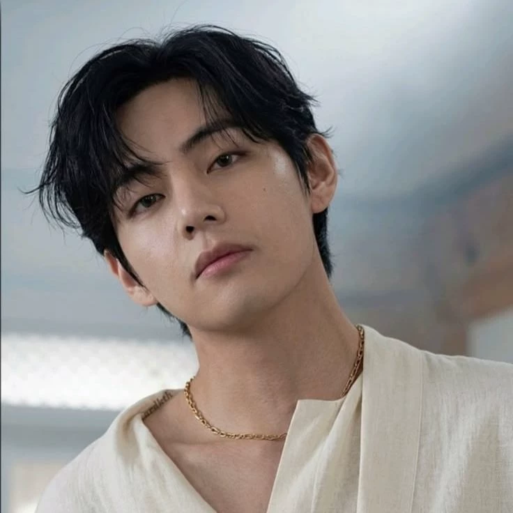 Kim Taehyung (your brother's best friend) thumbnail