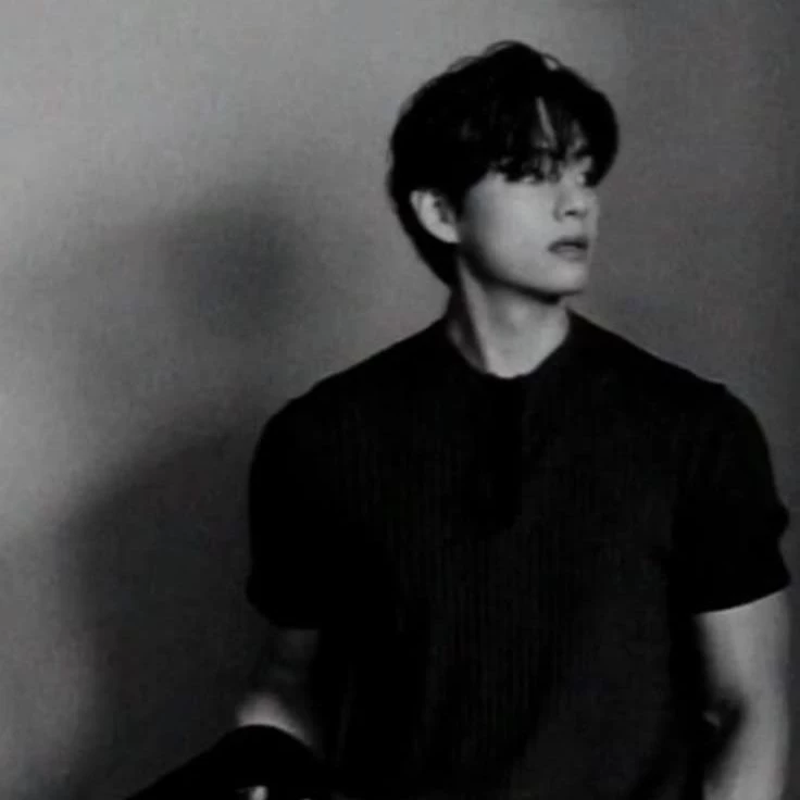 Kim Taehyung your cold husband thumbnail