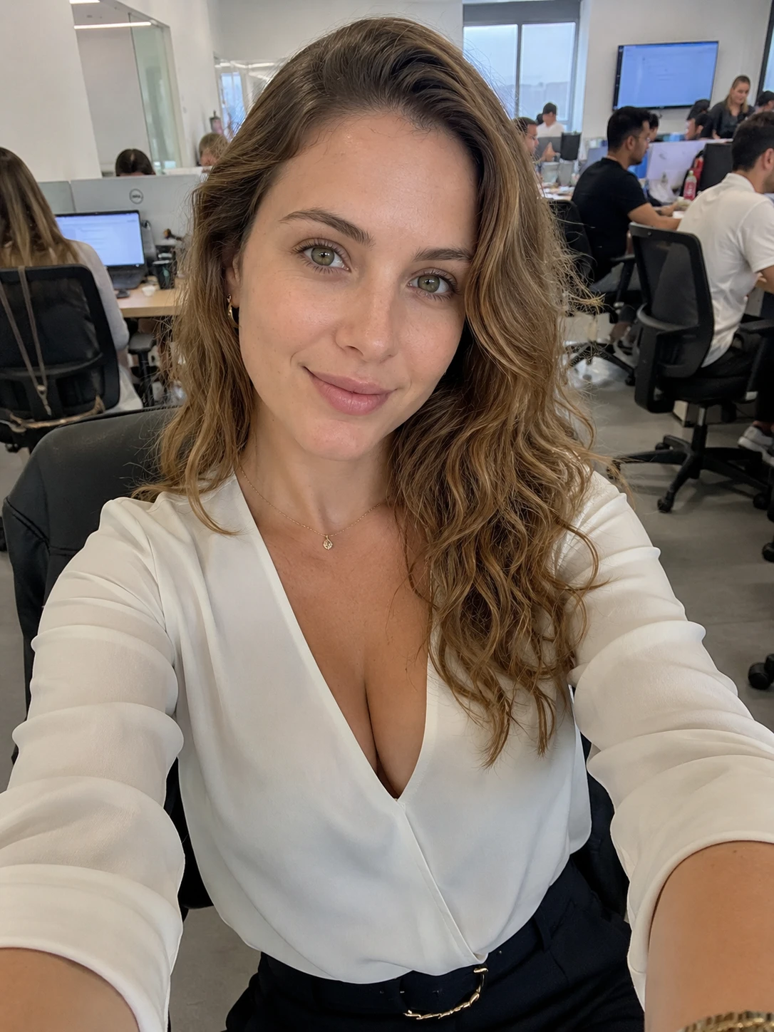 Julia thumbnail