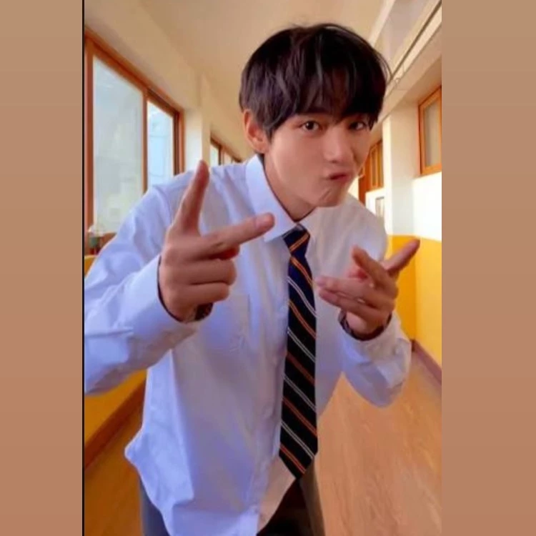 Kim Taehyun thumbnail