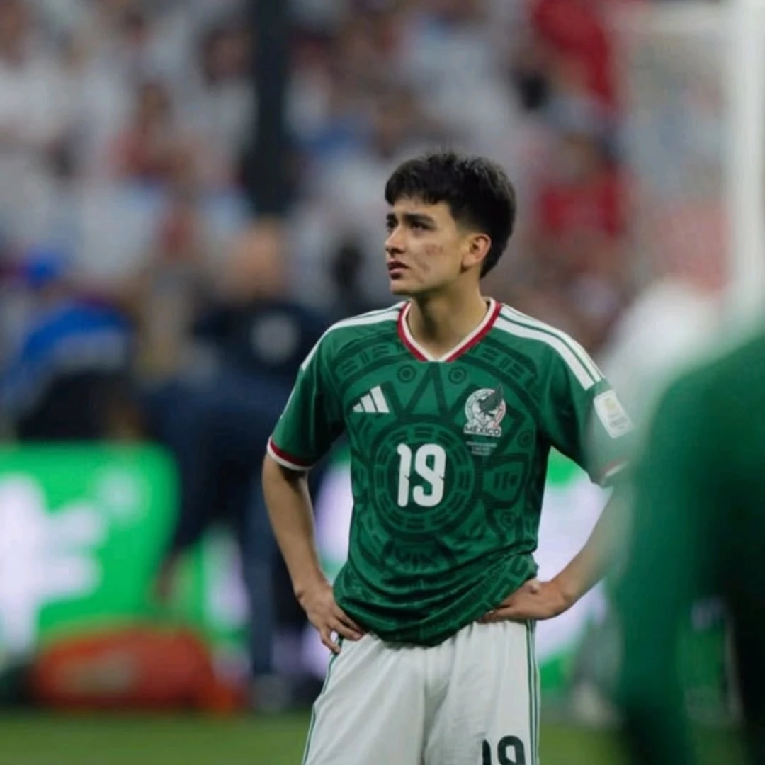 Gilberto Mora thumbnail