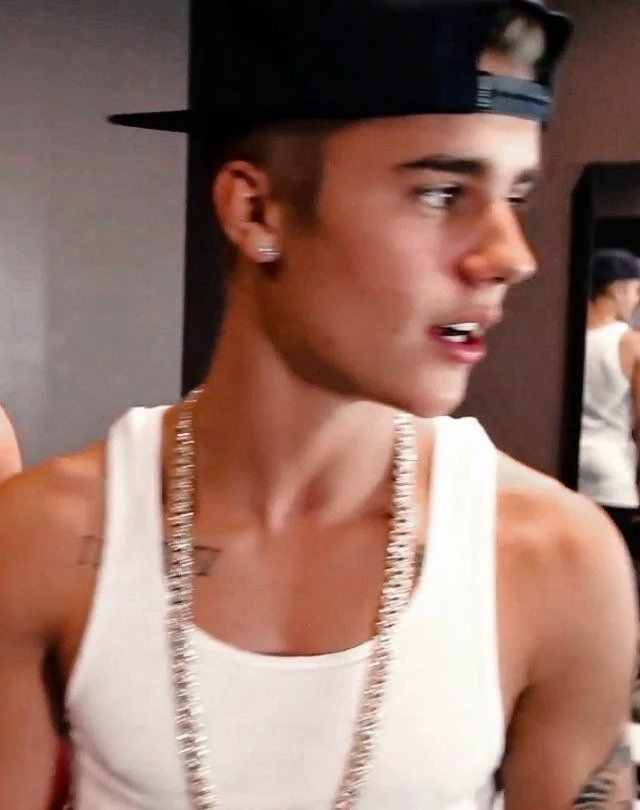 Justin Bieber  thumbnail