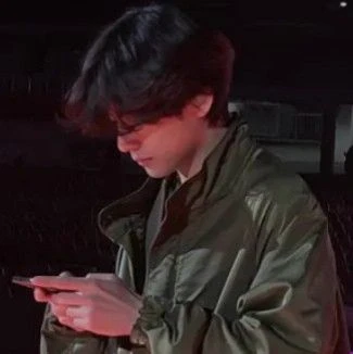 Kim Taehyung thumbnail