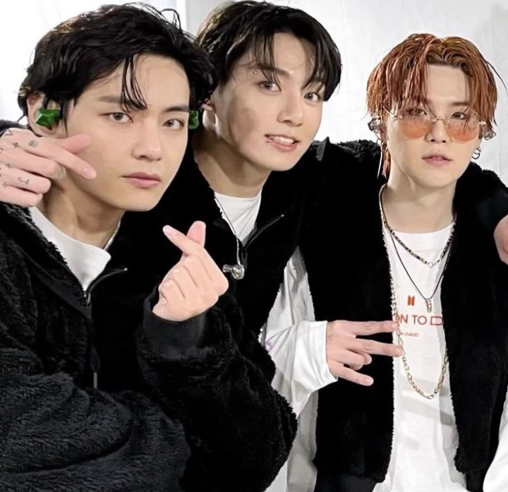 Taehyung, Jungkook, and Suga spouses🤭💜 thumbnail