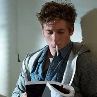Lip Gallagher thumbnail