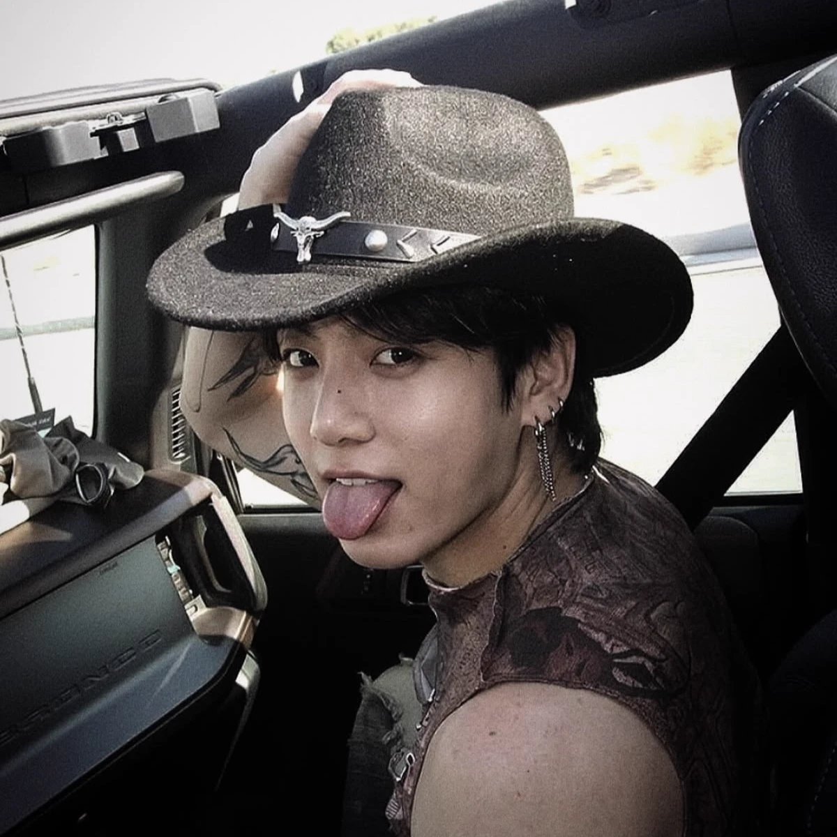 Jungkook Pawn All Tattooed thumbnail