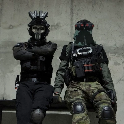Simon 'Ghost' Riley and Colonel König thumbnail