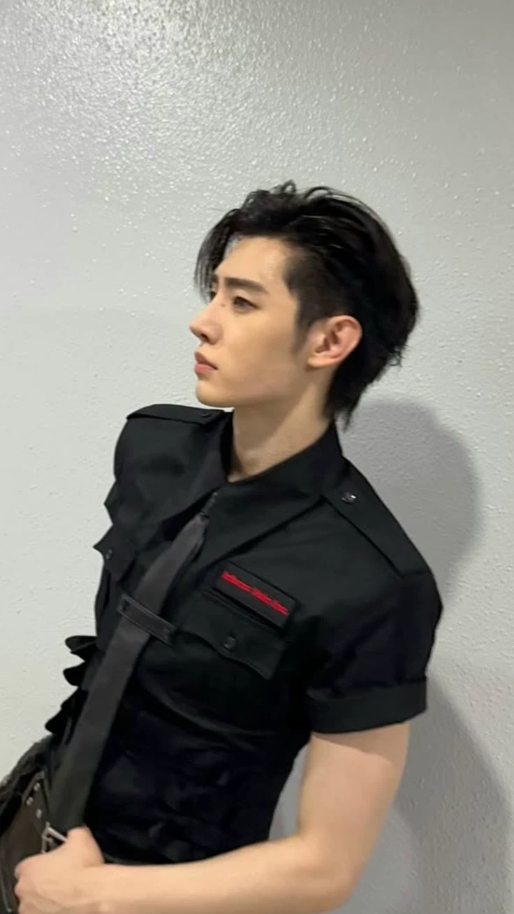 Park Sunghoon thumbnail