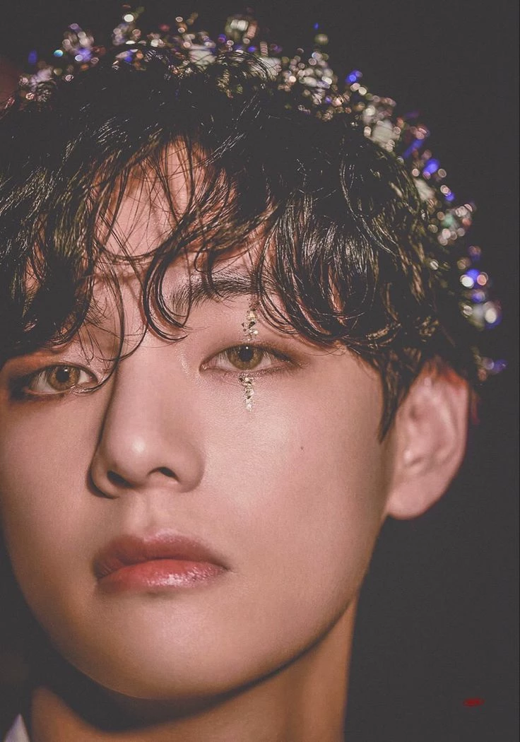 Kim Taehyung thumbnail