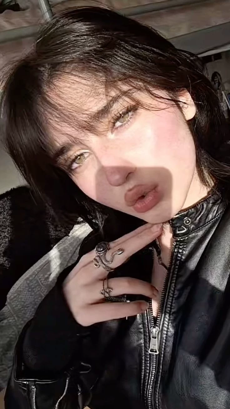 Emilia  thumbnail