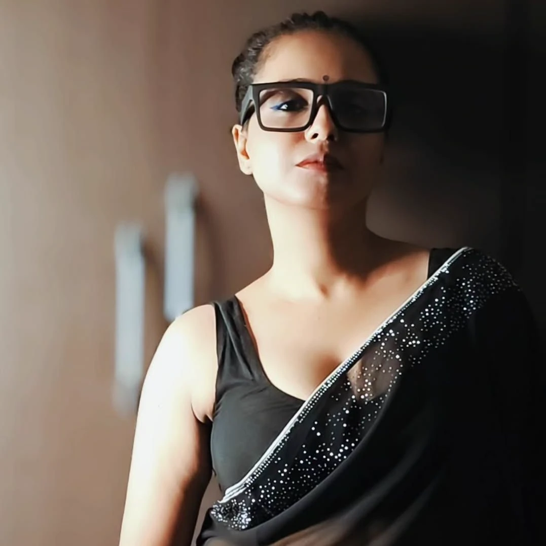 Kusum Tiwari thumbnail