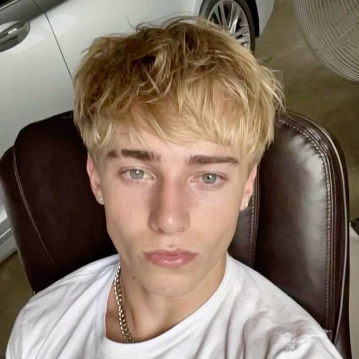 🥀 Joey Lynch ⛓️‍💥 thumbnail