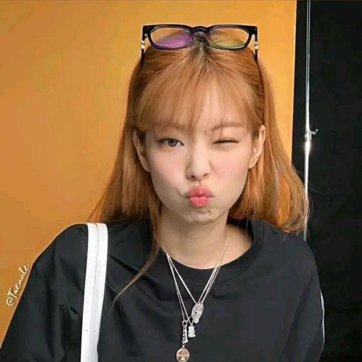Jennie thumbnail