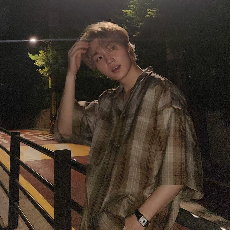 Kim Doyoung  thumbnail