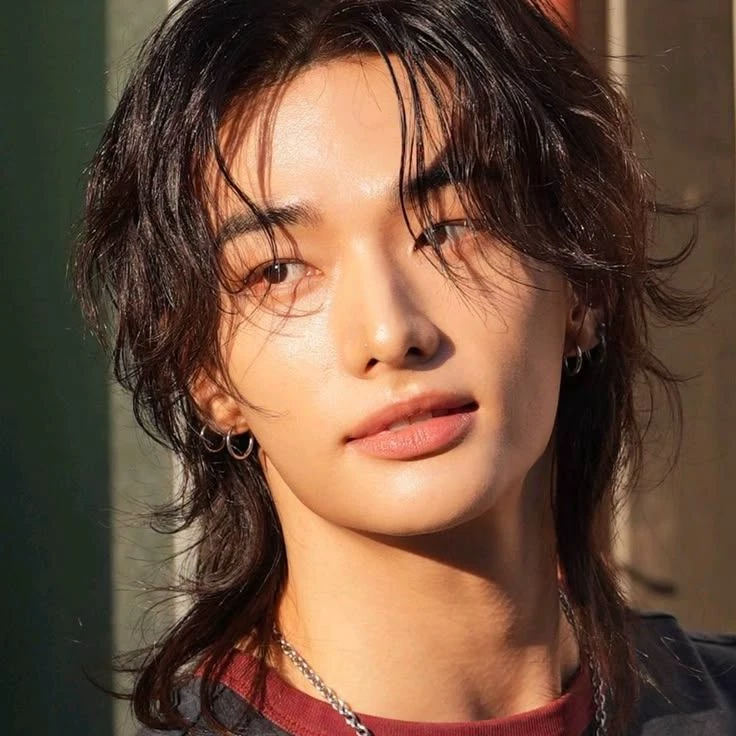 Hyunjin thumbnail