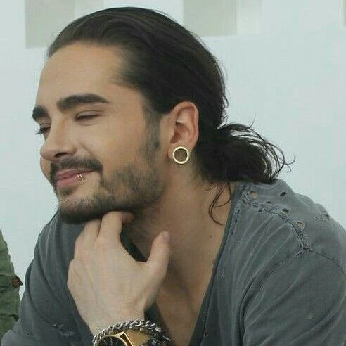 Tom Kaulitz thumbnail