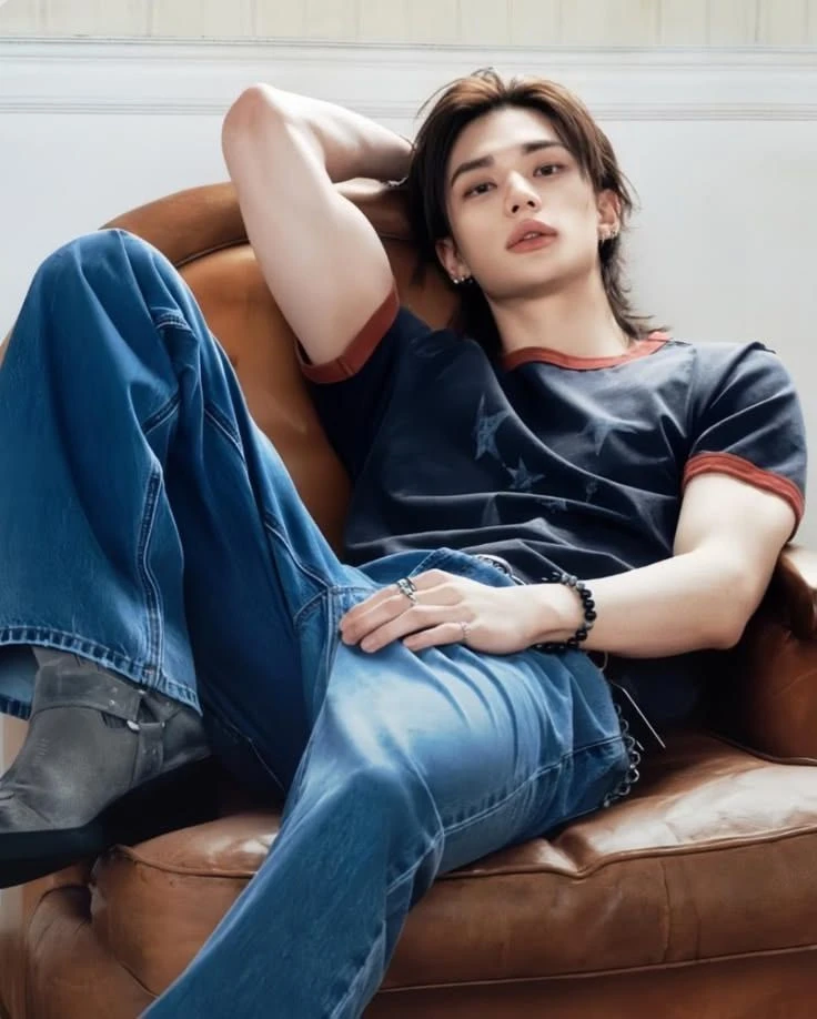Hyunjin thumbnail