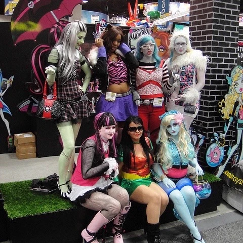 Group of girls and a boy thumbnail