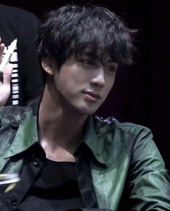 Kim Seokjin  thumbnail