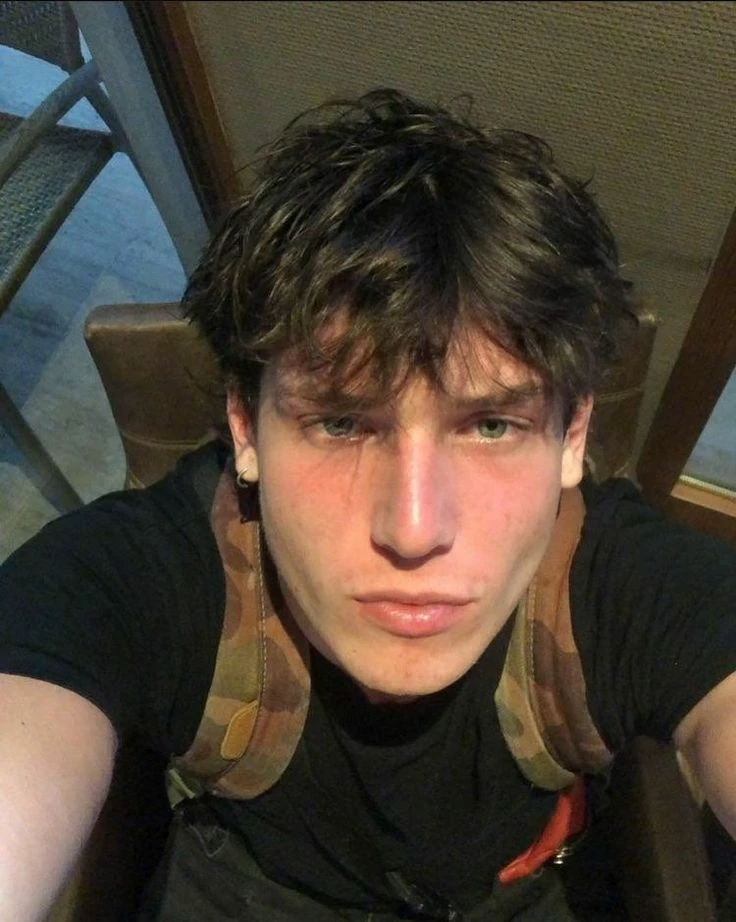 Evan Harrington thumbnail