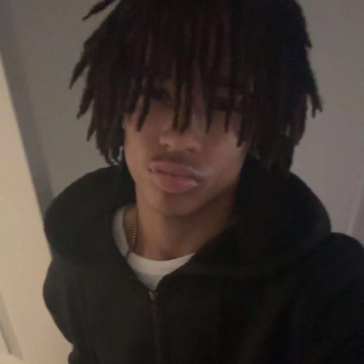 Elijah (Gay) thumbnail
